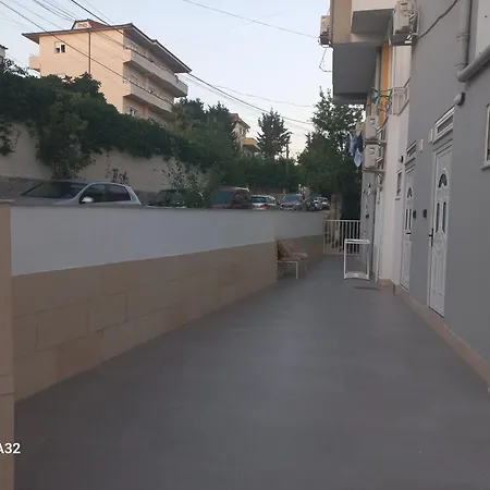 Ulliri Appartement Tirana